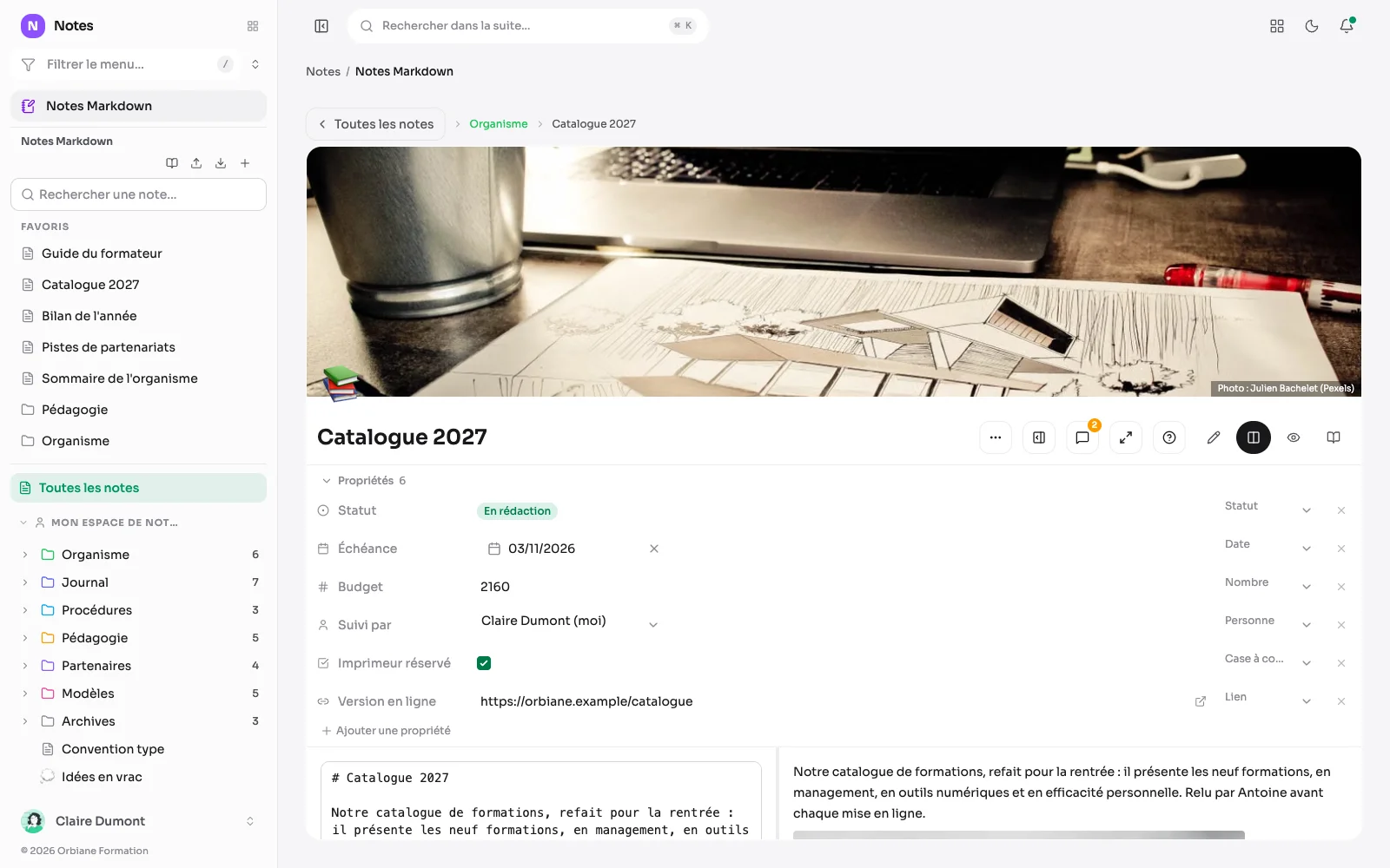 Notes ouvert en application : le menu ne montre que les notes, sous l'initiale N et le nom Notes, avec la note Catalogue 2027 ouverte.