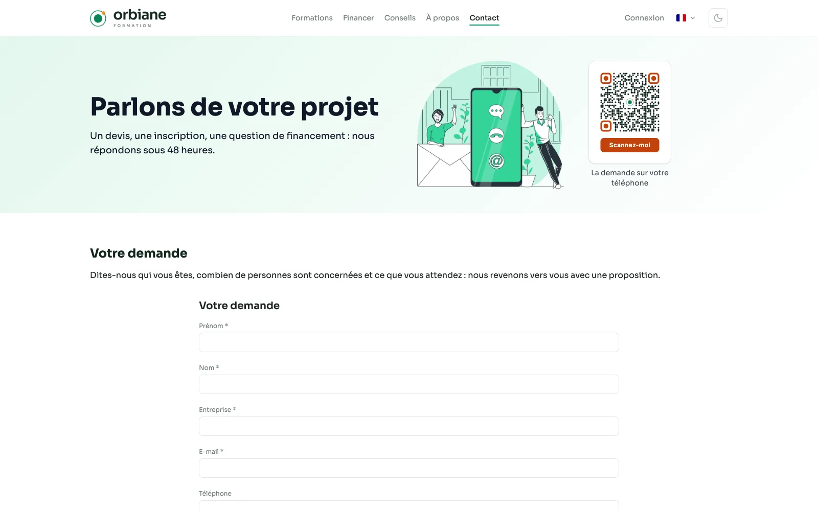 La page de contact du site public : trois champs, nom, e-mail et message, tels que le visiteur les voit.