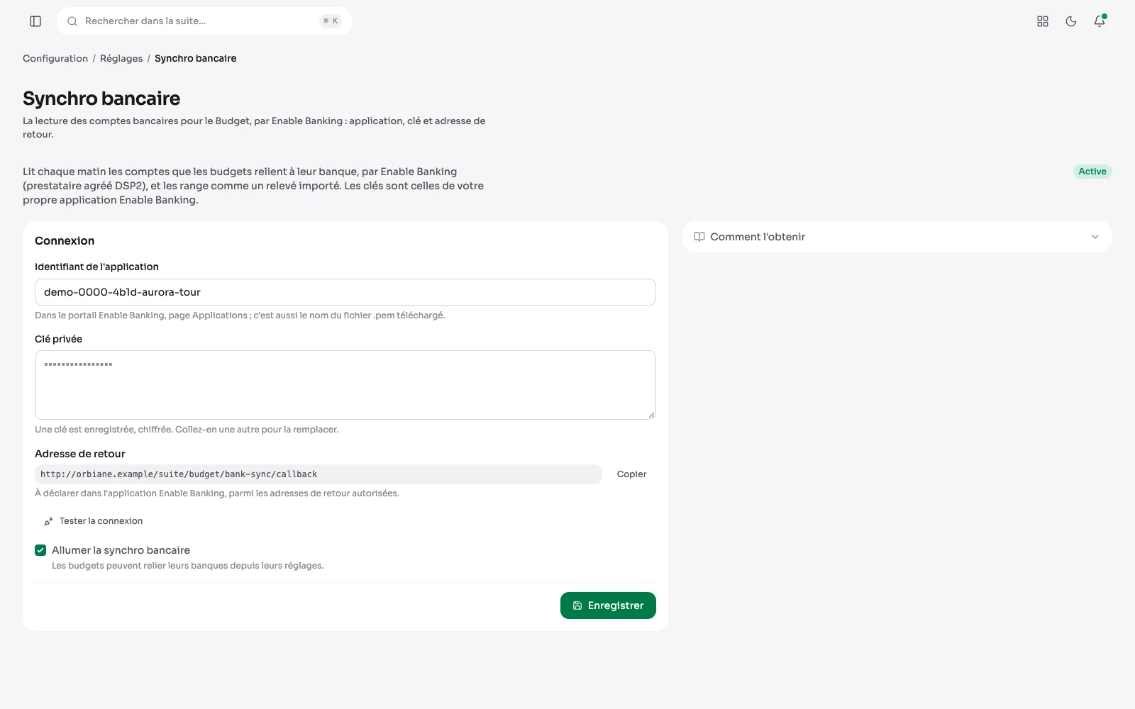 Réglages, Synchro bancaire : l'identifiant de l'application, la clé privée masquée, l'adresse de retour à copier, le test de la connexion et l'interrupteur qui allume la synchro.