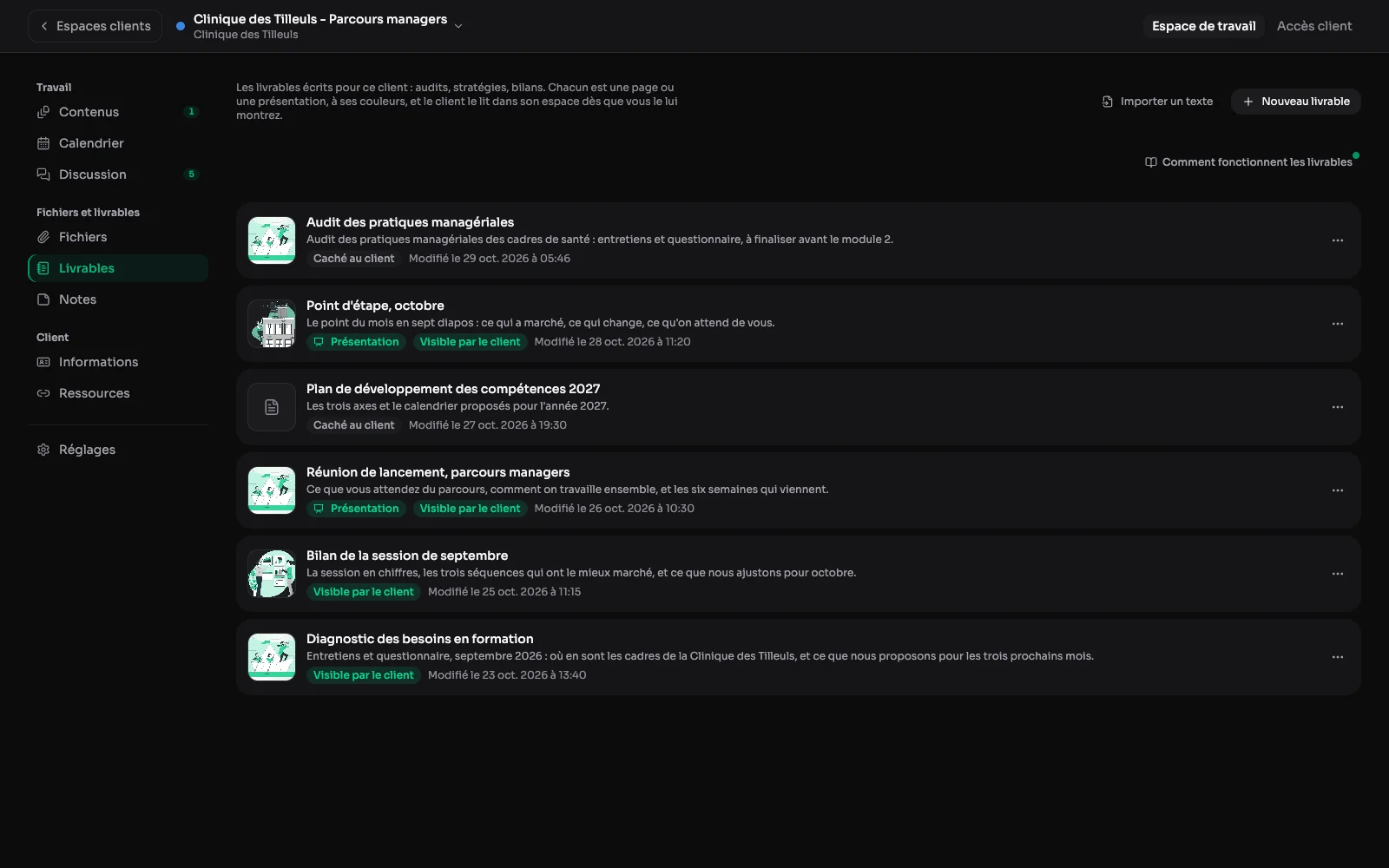 Het tabblad Deliverables van een klantomgeving: een presentatie en twee pagina's die aan de klant zijn getoond, een nog verborgen plan, en ‘Een tekst importeren’ om van een geschreven document uit te gaan.