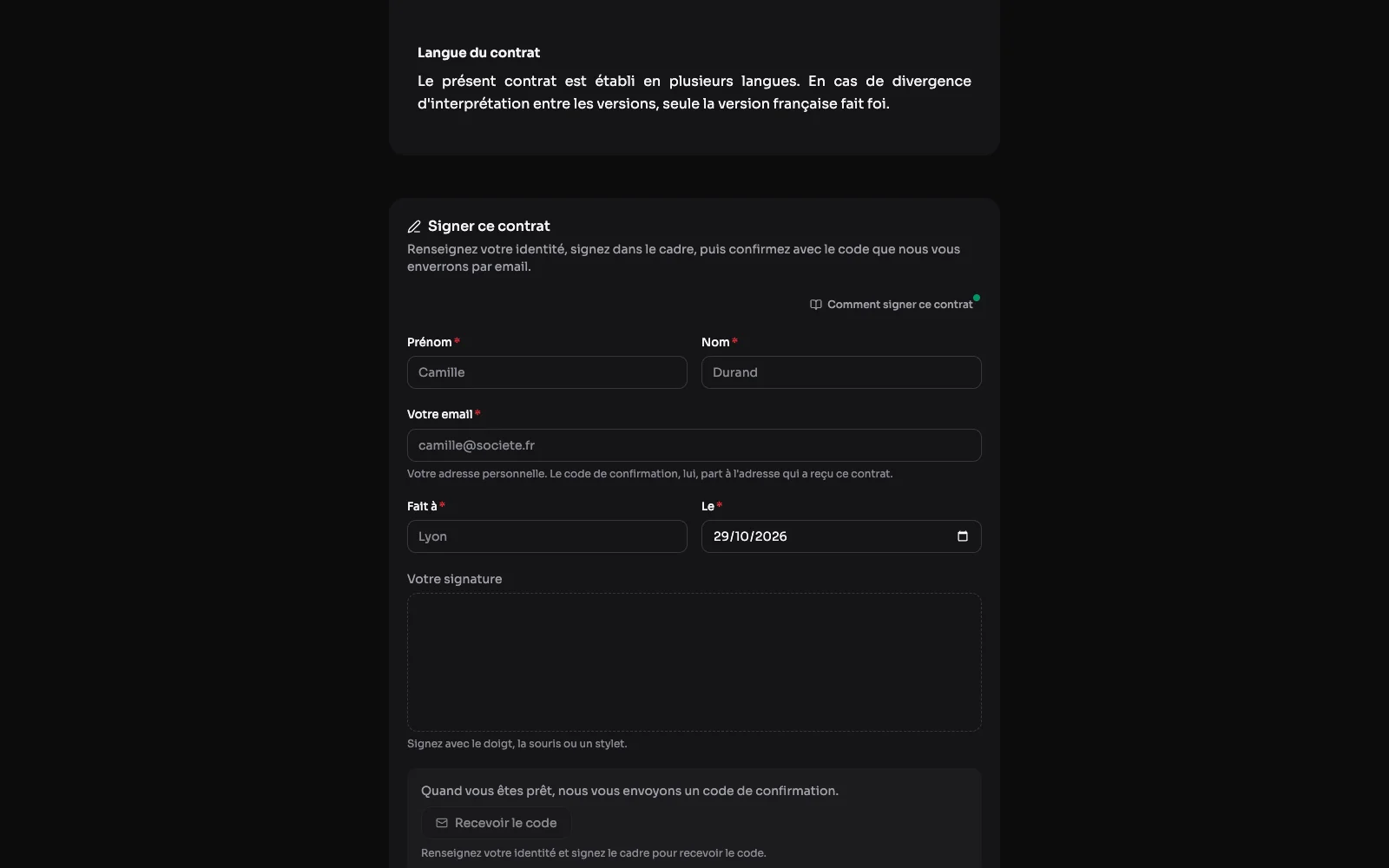 Der geöffnete Abschnitt „Ihre Daten“ auf der Unterschriftsseite und der Fingerabdruck des Dokuments.