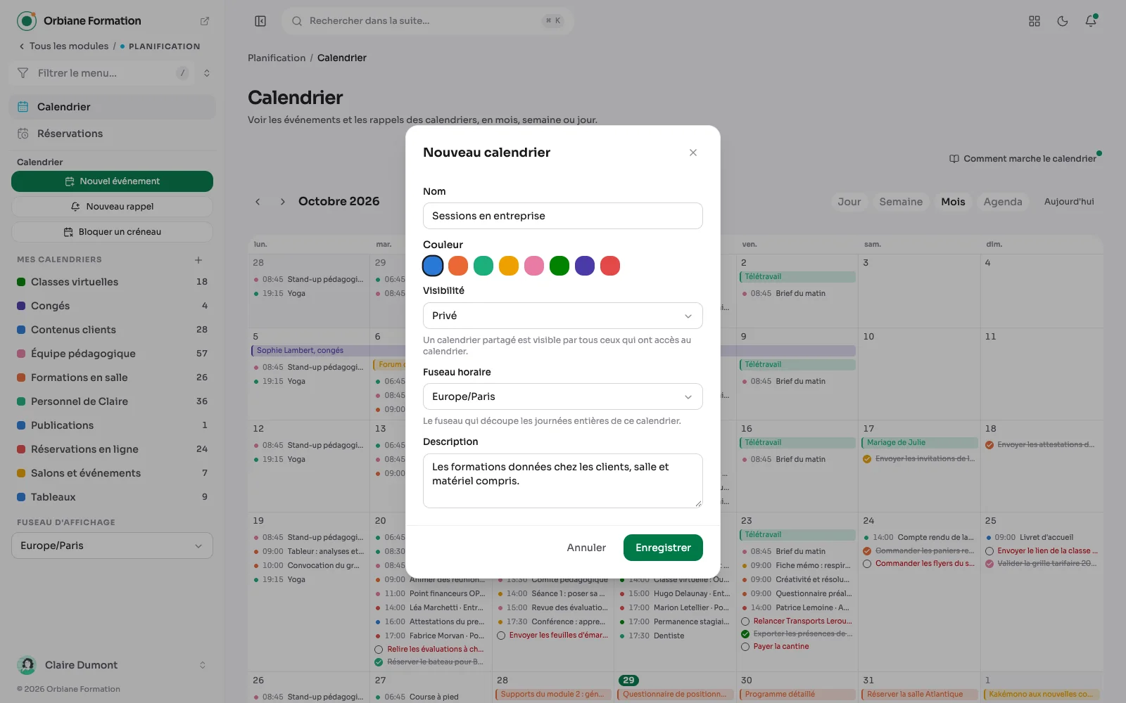 La fenêtre « Nouveau calendrier » : nom, couleur, visibilité, fuseau horaire et description, devant le mois.