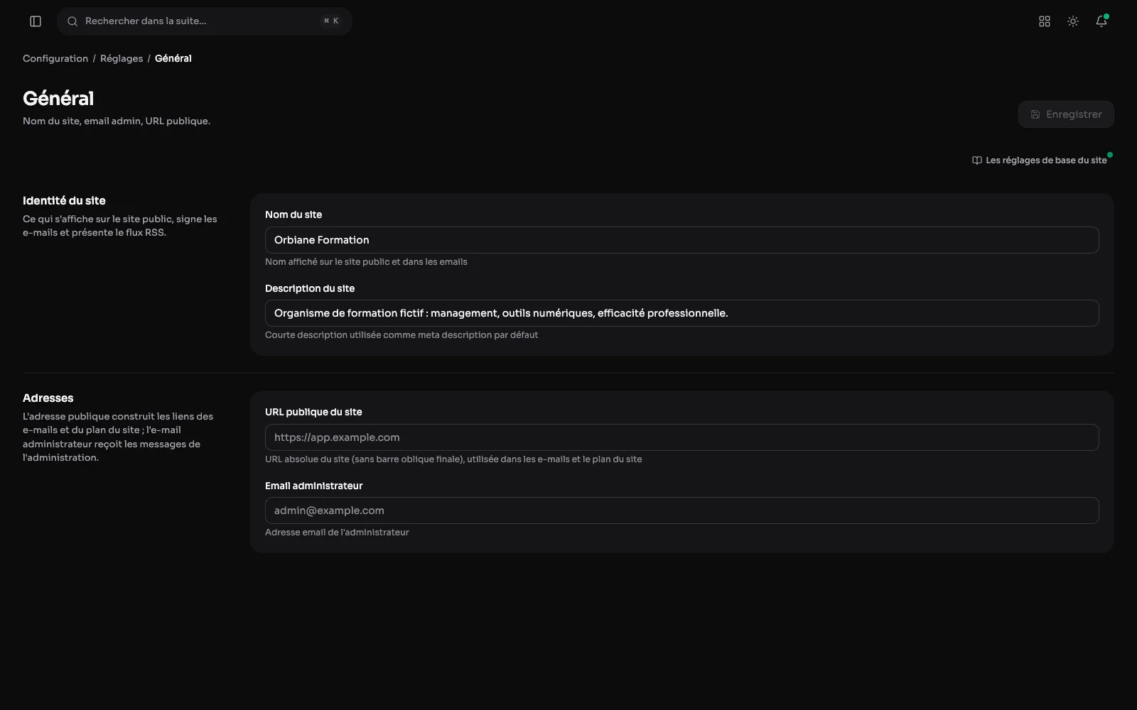 Les réglages, une rubrique par sujet : nom du site, lecture, localisation, identité visuelle, SEO, système, stockage des fichiers.